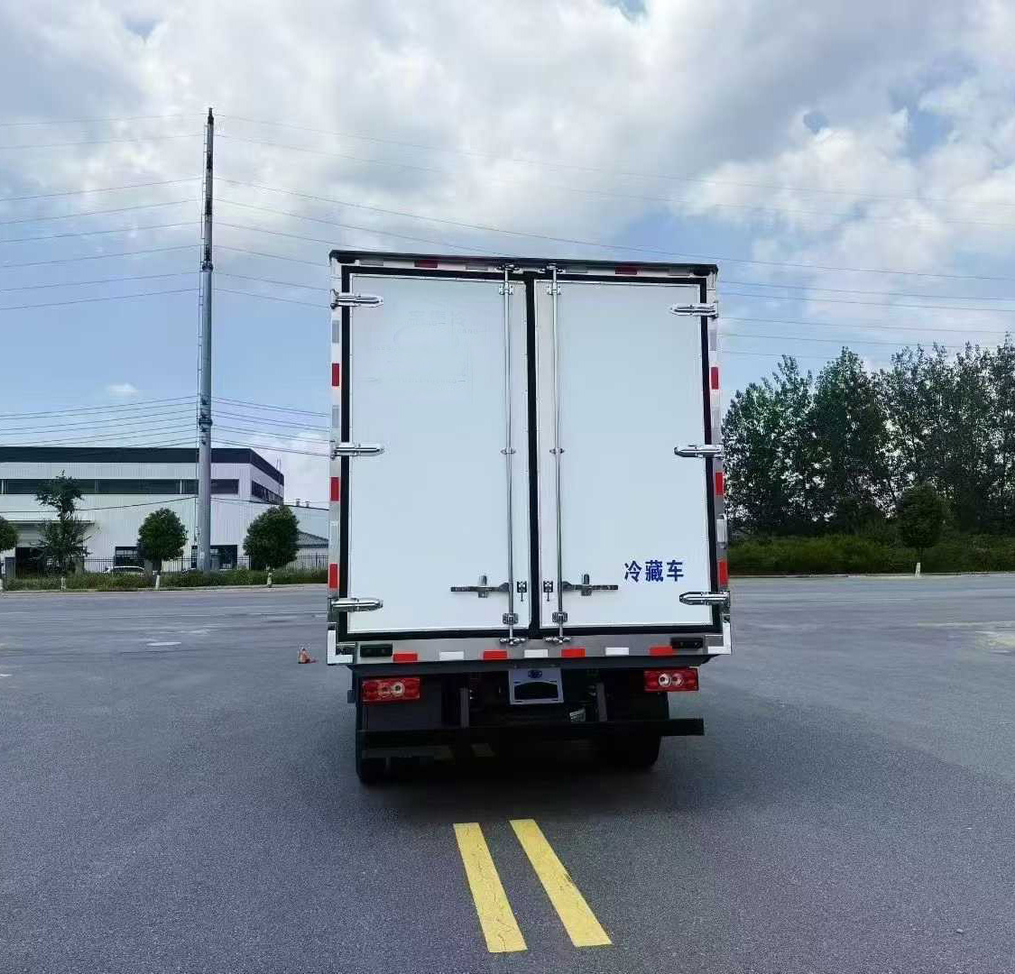 福田歐馬可S1冷藏車-4.2米貨廂，冷凍車圖片5